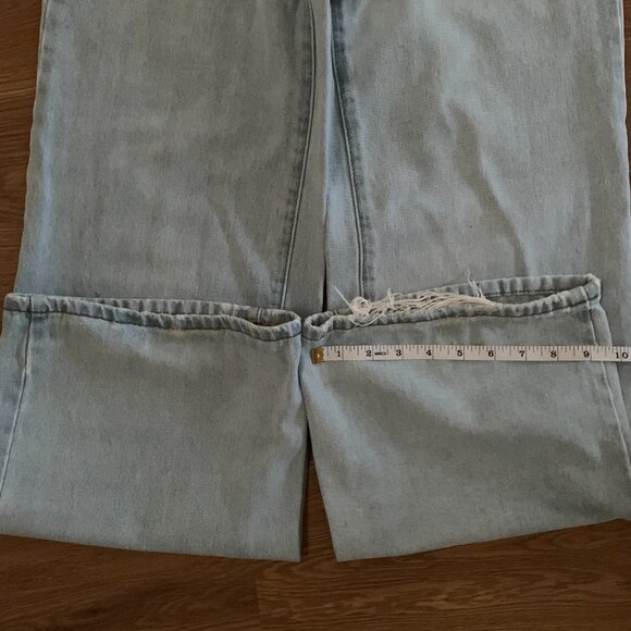 Edikted Wide-Leg Light Wash Jeans – Size XS - Picture 13 of 14